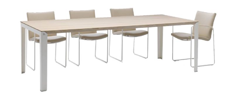 LeoLux Table and Chairs 
